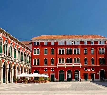 Luxury In Ancient City *